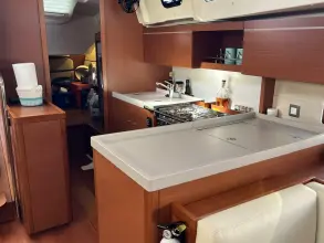 Thumbnail von Beneteau Oceanis 46.1 Fat Bottom Girl