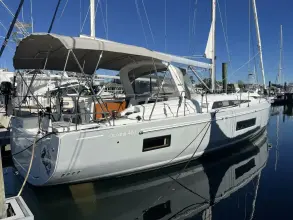 Thumbnail von Beneteau Oceanis 46.1 Fat Bottom Girl
