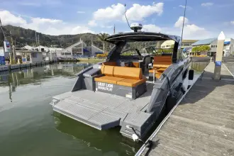 Thumbnail von Cruisers Yachts 38 GLS