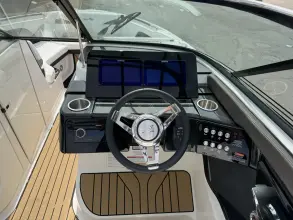 Thumbnail von Sea Ray SLX 260