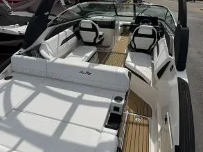 Thumbnail von Sea Ray SLX 260