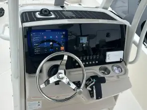 Thumbnail von Boston Whaler 250 Dauntless
