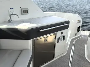 Thumbnail von Sea Ray 320 Sundancer