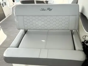Thumbnail von Sea Ray 320 Sundancer