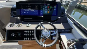 Thumbnail von Sea Ray 370 Sundancer Outboard