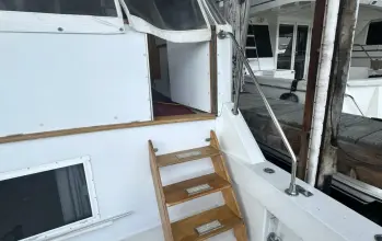Thumbnail von Hatteras Yachtfish 58 Apple 1