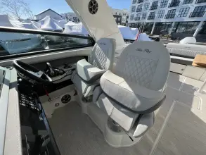 Thumbnail von Sea Ray SLX 400 Outboard