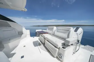 Thumbnail von Tiara Yachts 43LE