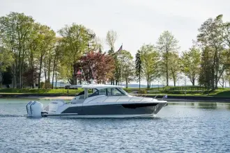 Thumbnail von Tiara Yachts 43LE