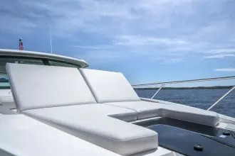 Thumbnail von Tiara Yachts 43LE