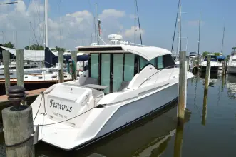 Thumbnail von Tiara Yachts 39 Coupe Fesstivus