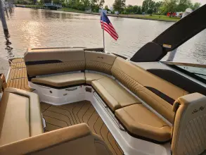 Thumbnail von Sea Ray SLX 280