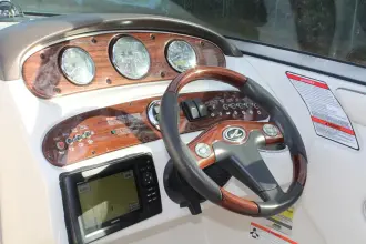 Thumbnail von Sea Ray 240 Sundeck
