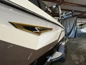 Thumbnail von Super Air Nautique S21