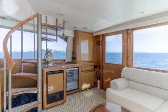 Thumbnail von Viking 58 Enclosed Bridge
