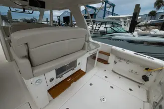 Thumbnail von Boston Whaler 350 Realm