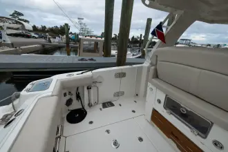 Thumbnail von Boston Whaler 350 Realm