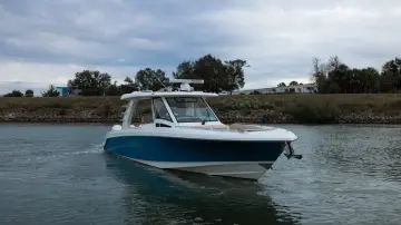 Thumbnail von Boston Whaler 350 Realm