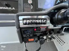 Thumbnail von Formula 330 Crossover Bowrider