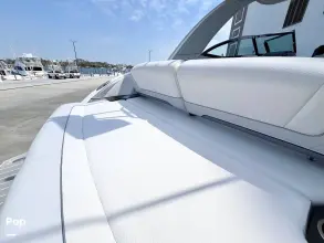 Thumbnail von Formula 330 Crossover Bowrider
