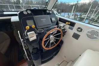 Thumbnail von Tiara Yachts 3000 Open