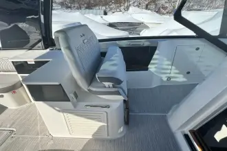Thumbnail von Sea Ray 370 Sundancer Outboard