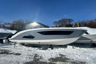 Thumbnail von Sea Ray 370 Sundancer Outboard