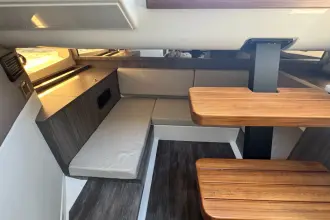 Thumbnail von Sea Ray 370 Sundancer Outboard