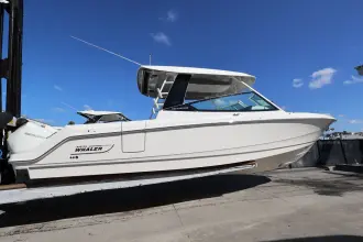 Thumbnail von Boston Whaler 330 Vantage