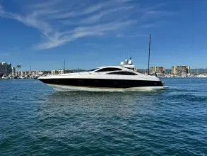 Sunseeker Predator 72 Day Dreamer