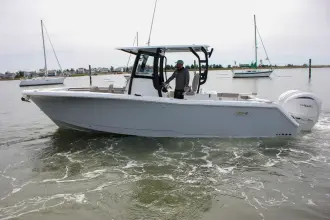 Sea Hunt Gamefish 28 FS