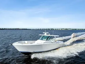 Bertram 39 CC Isla