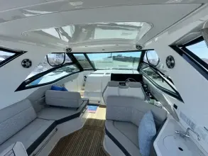 Thumbnail von Sea Ray 320 Sundancer Outboard
