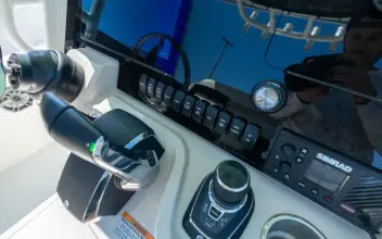 Thumbnail von Boston Whaler 280 Dauntless