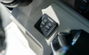 Thumbnail von Boston Whaler 280 Dauntless
