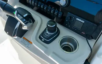 Thumbnail von Boston Whaler 280 Dauntless