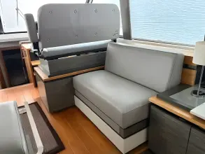 Thumbnail von Tiara Yachts C49