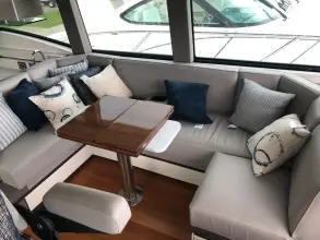 Thumbnail von Tiara Yachts C49