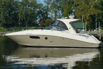 Sea Ray 370 Sundancer 
