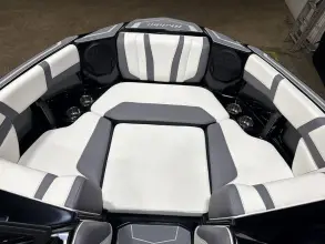 Thumbnail von Malibu Boats 21 LX