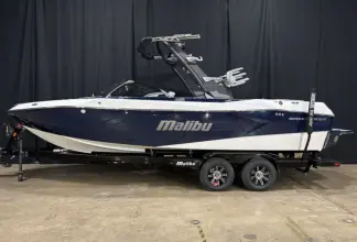 Malibu Boats 23 LSV