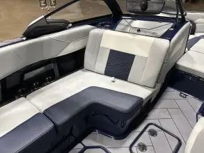 Thumbnail von Malibu Boats 23 LSV