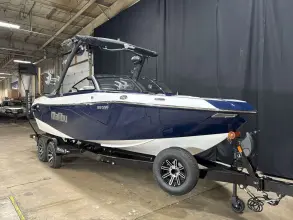 Thumbnail von Malibu Boats 23 LSV