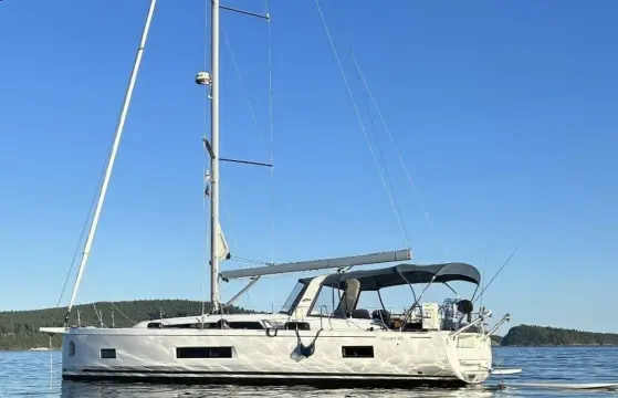 Beneteau Oceanis 46.1 Run For The Roses