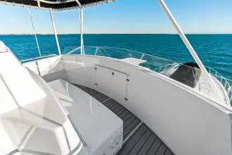Thumbnail von Hatteras 77 Convertible