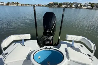 Thumbnail von East Cape 25 Hybrid