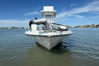 Thumbnail von East Cape 25 Hybrid