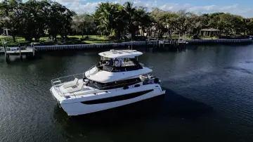 Thumbnail von Aquila 42 Yacht