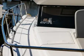 Thumbnail von Aquila 42 Yacht