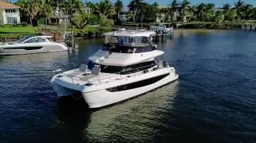 Thumbnail von Aquila 42 Yacht